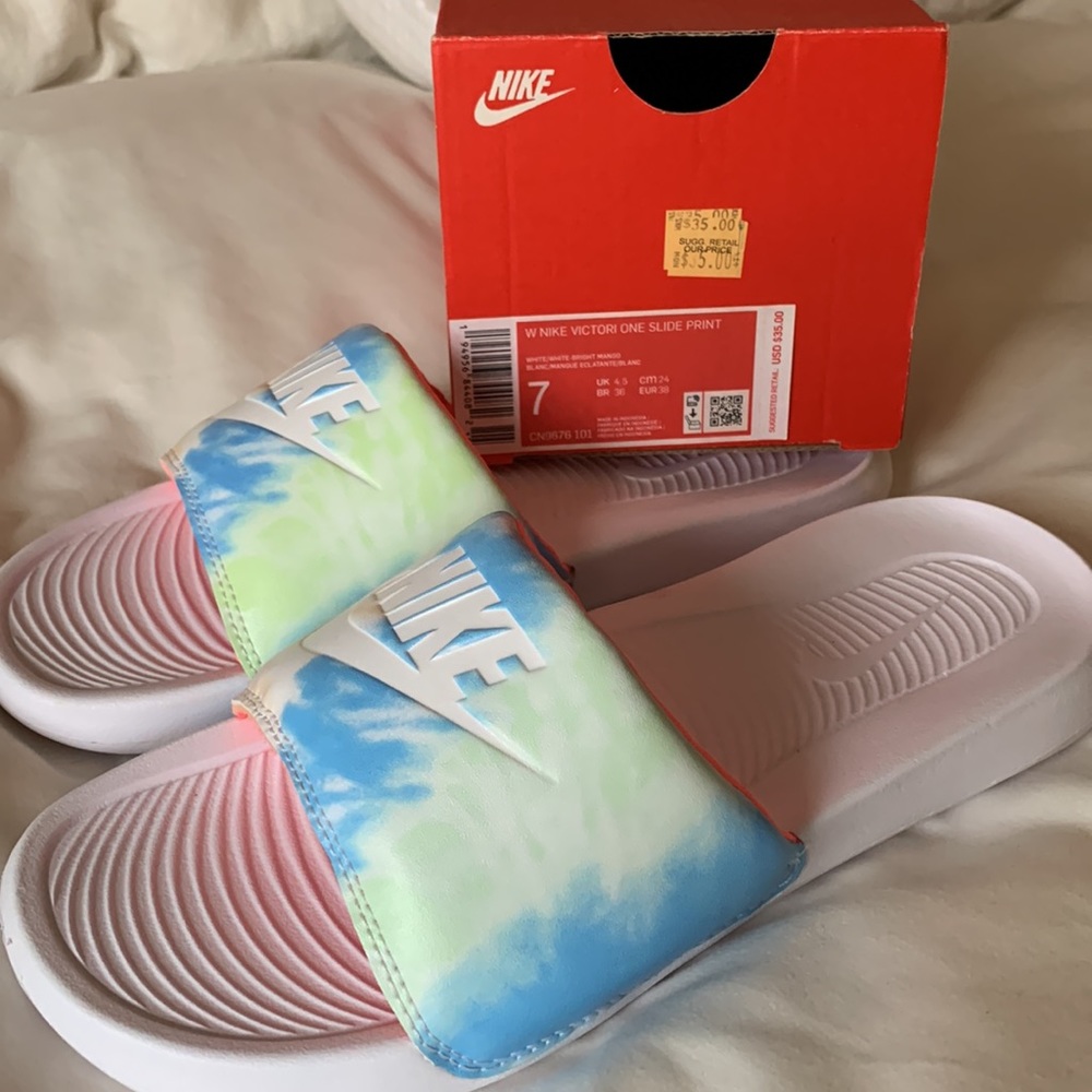 COPY - NIB Nike Victori One Slide Tie Dye Women Size 7 - Picture 3 of 4